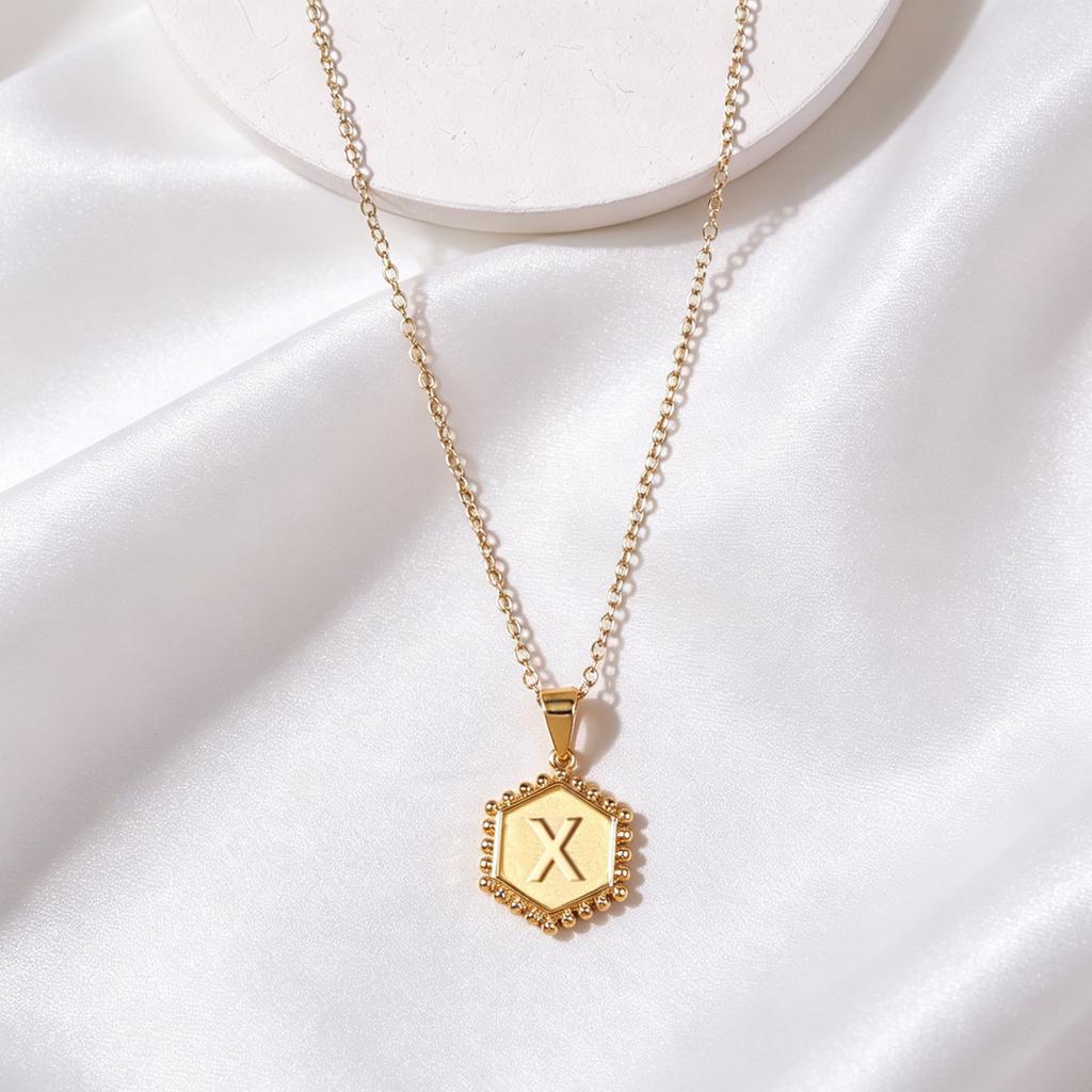 Europe and the United States hot selling 11 letter necklace women's niche high sense fashion versatile titanium steel letter pendant