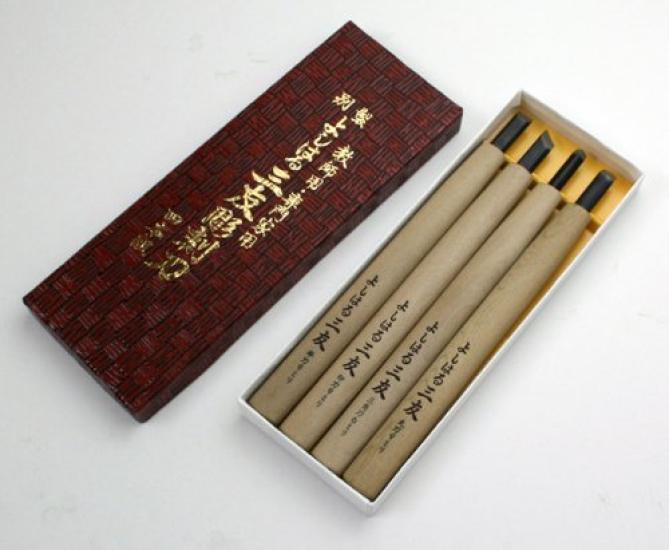 Yoshiharu Cutlery Premium Quality Tsukehaga Yoshiharu Mitomo Carving Set of 4 in Paper (Special Order) Knives, Box, Y-4