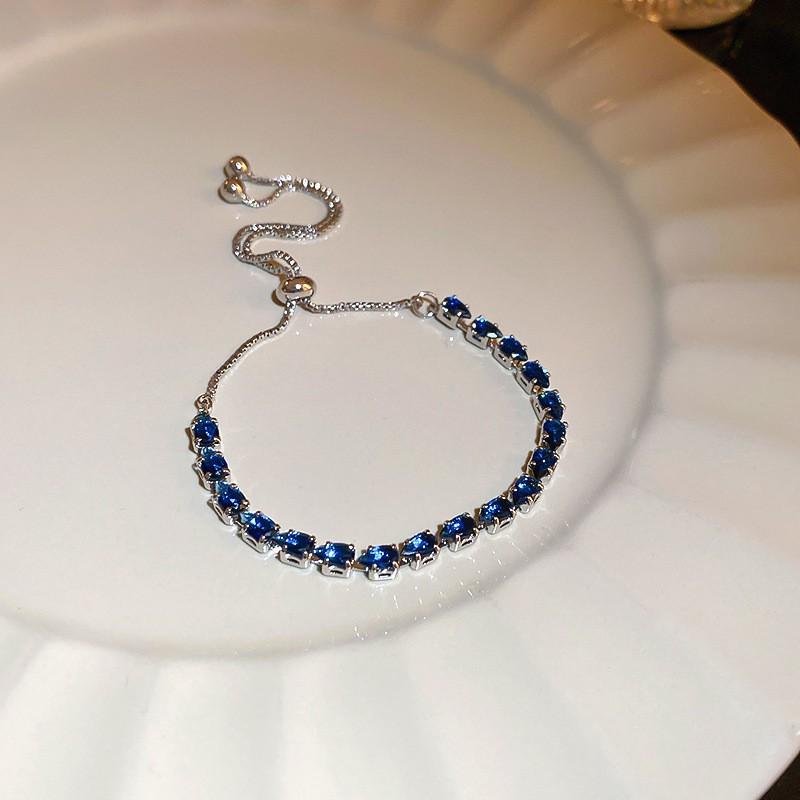 

Sugar cube crystal bracelet, girls zircon bracelet, girlfriends bracelet, light luxury niche exquisite hand rope hand.