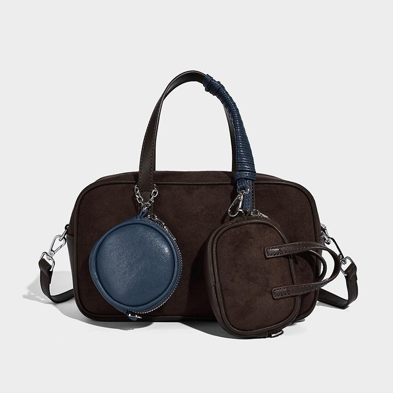 2025 New Fashion Commuting Handbag, Niche High-End Large Capacity Shoulder Crossbody Boston Pillow Bag
