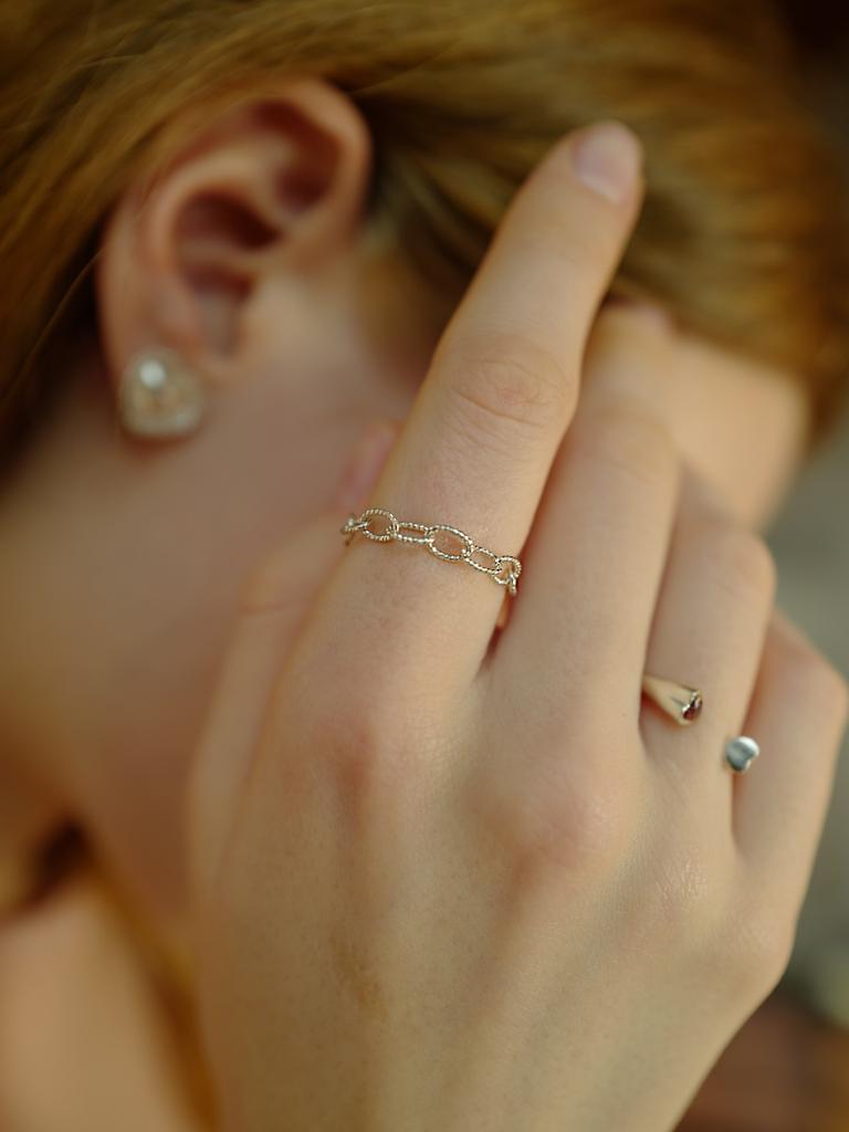 Fiore Lace Chain Ring
