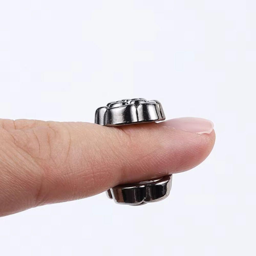 Super Starker Magnetischer Magnetischer Schal Brosche Herzförmig Mehrfarbig Abnehmbar Hijab Clip Ohne Lochstifte Luxus Broschen