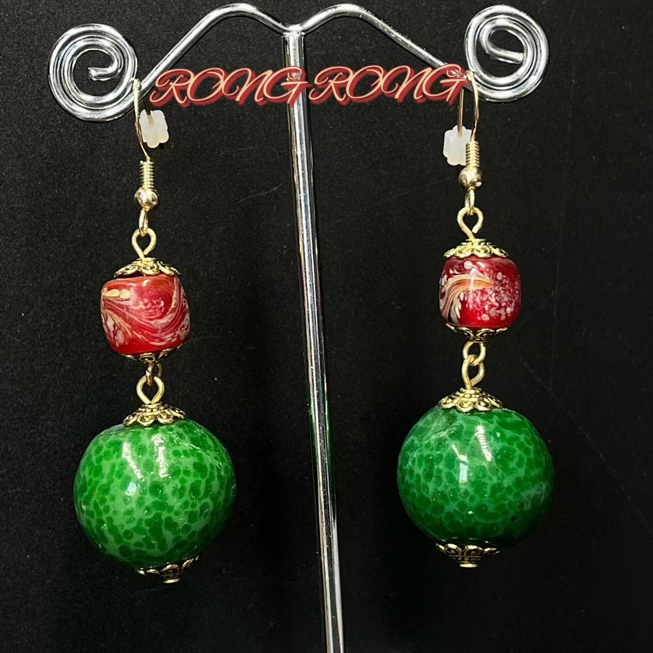 Vintage Red Phoenix Tail Green Frog Skin Point Emerald Old Glass Bead Earrings New Chinese Ethnic Style