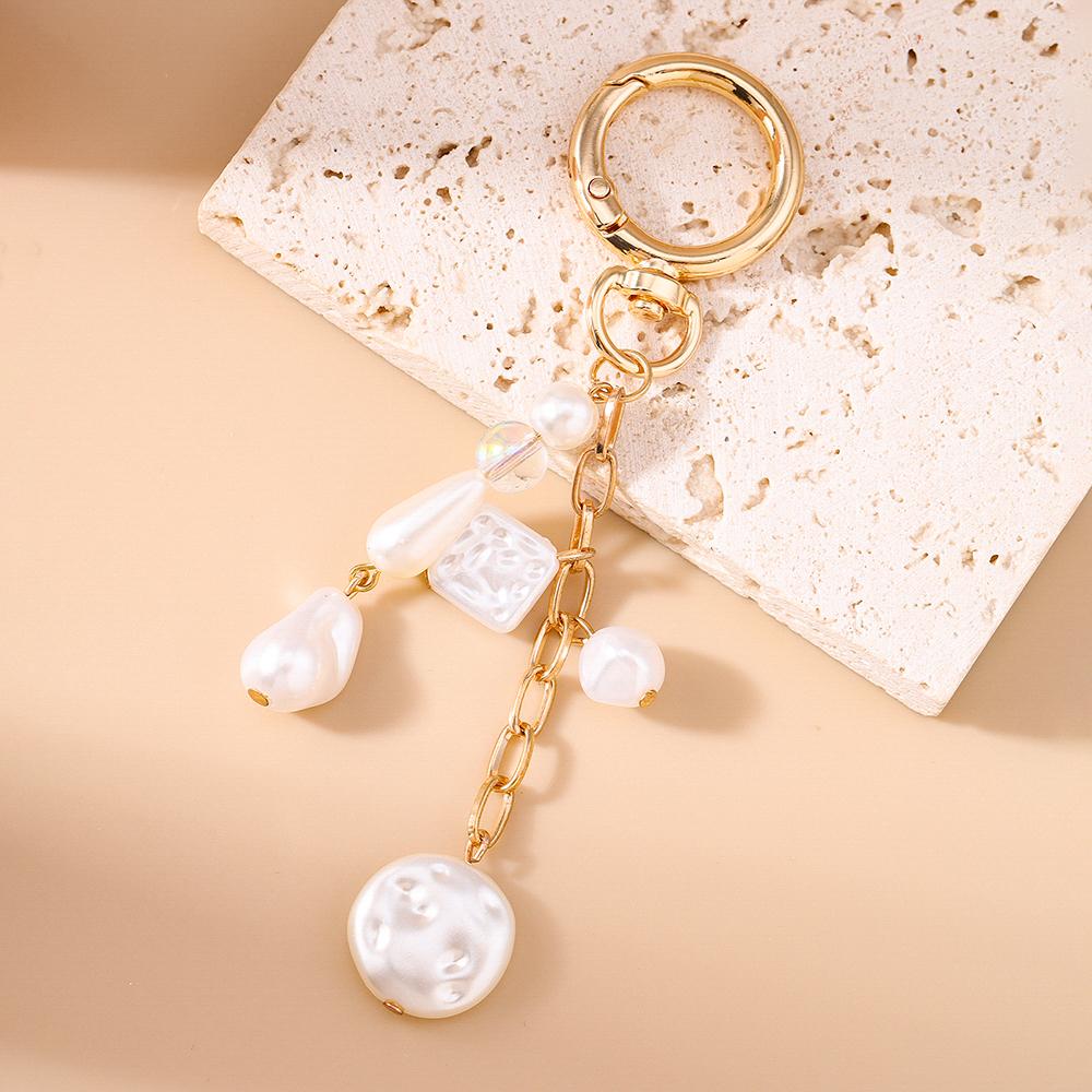 Fashion Pearl Shell Starfish Keychain Y2K Crystal Key Ring Pendants for Women Girls Handbag Decor DIY Summer Beach Jewelry Gifts