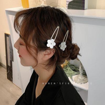 Forcina per capelli con fiore in argento - Stile INS, design semplice e di nicchia, fermaglio per frangia a forma di paperella, accessorio per capelli con fermaglio laterale per donna