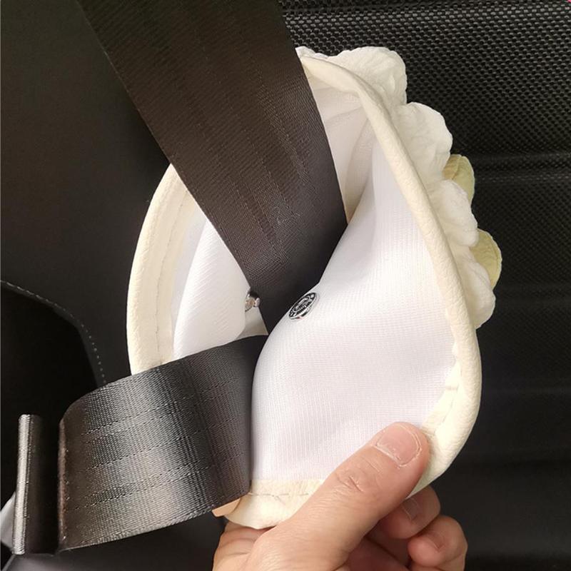 2PCS Cute Cartoon Bow Cloud Car Seat Belt Cover For Children Auto Seatbelt Adjuster Cases Shoulder Pad Protector Car Accessories