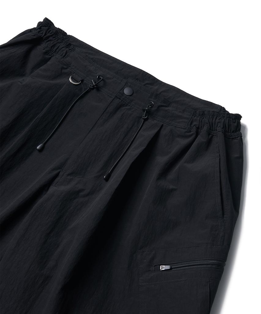 Lamolaeng Pleated Runner Shorts Black