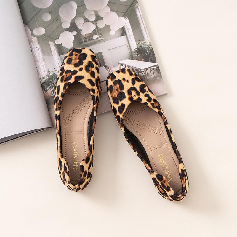 

Fashion Big Size 35-43 leopard pattern flats woman ballerina flock shallow sneaker shoes women square toe soft soled moccasins femme2025 5