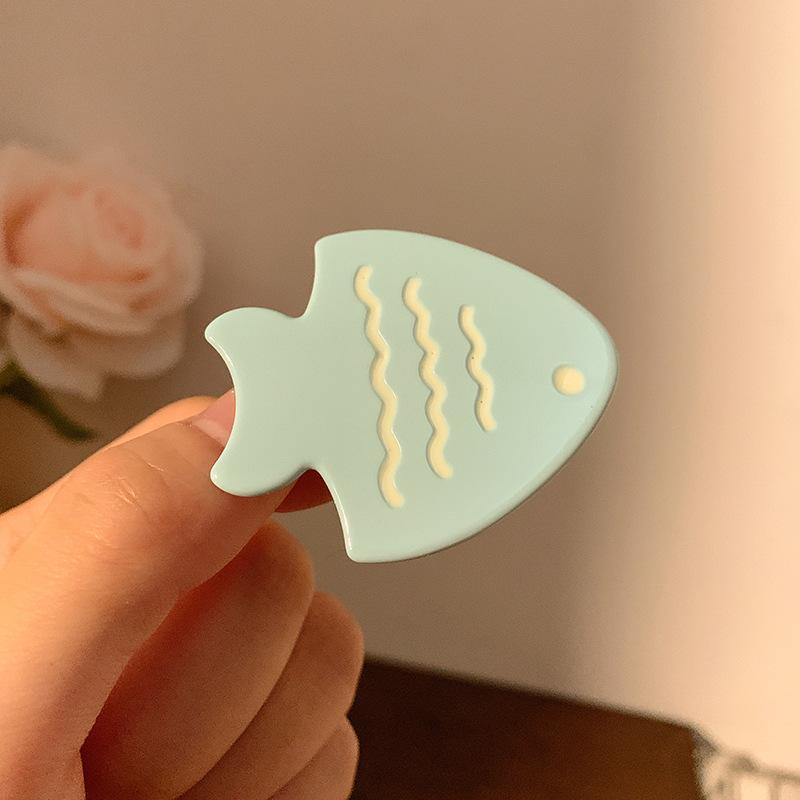 Dopamine cartoon cute little fish hairpin summer small fresh broken hair bangs side clip sweet versatile hair accessories woman