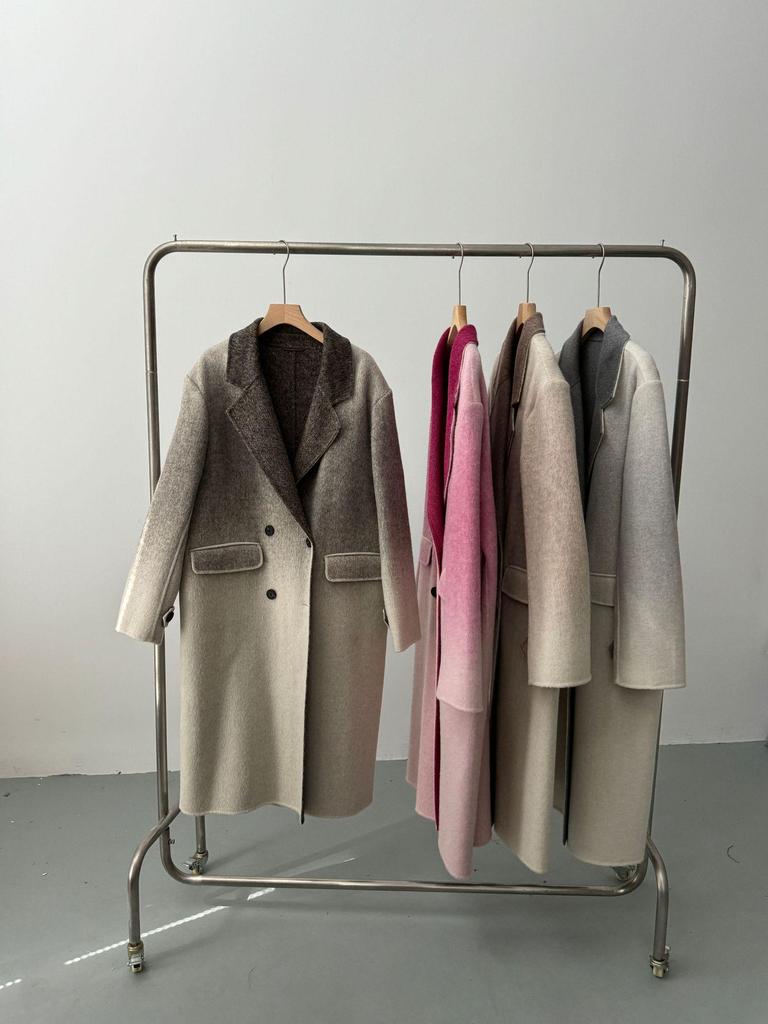 Palton de damă de lungime medie din cașmir dublu-fațetat, 100% lână, cu gradient, Toamnă/Iarnă 2024