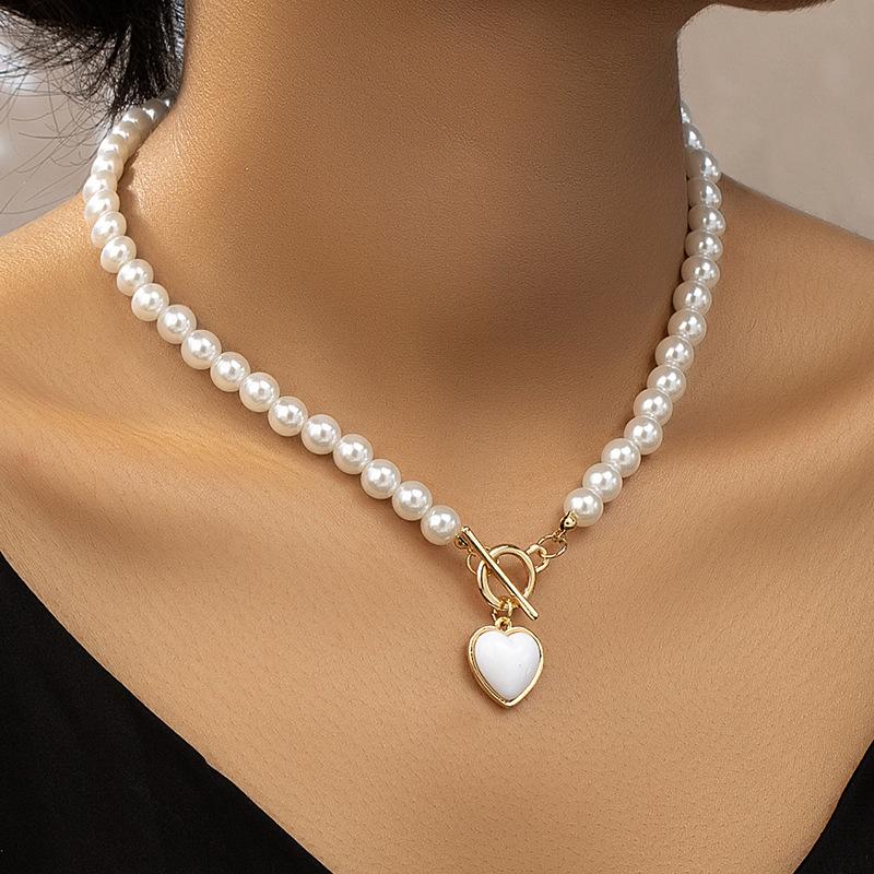 Elegant Heart-Shaped Faux Pearl Necklace for Women - European & American Design