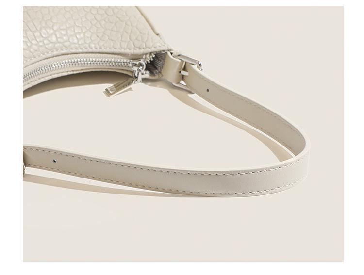 Trendy Textured Baguette Bag: 2025 New All-Match Crossbody & Shoulder Bag for Women