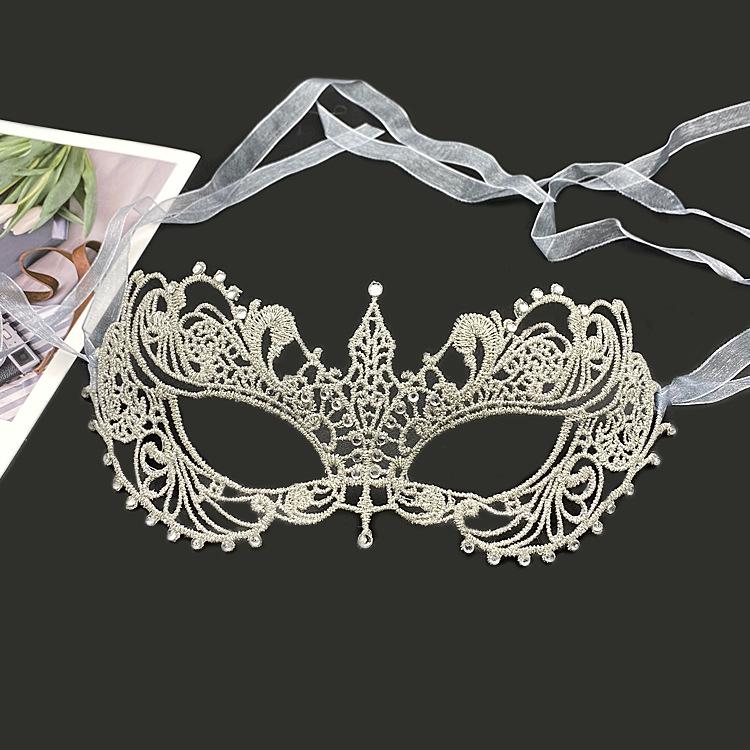 Rhinestone Lace Women's Half-Face Masquerade Eye Mask