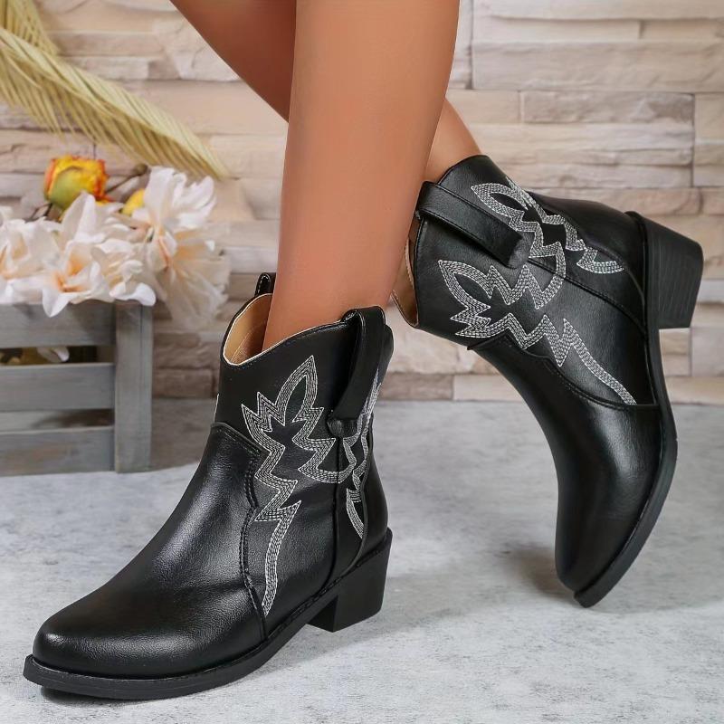Fashion Women's Boots Luxury Pointed Leather Boot Retro Embroidery Western Cowboy Boots for Women Chunky Heels Knight Boots Ankle Botas