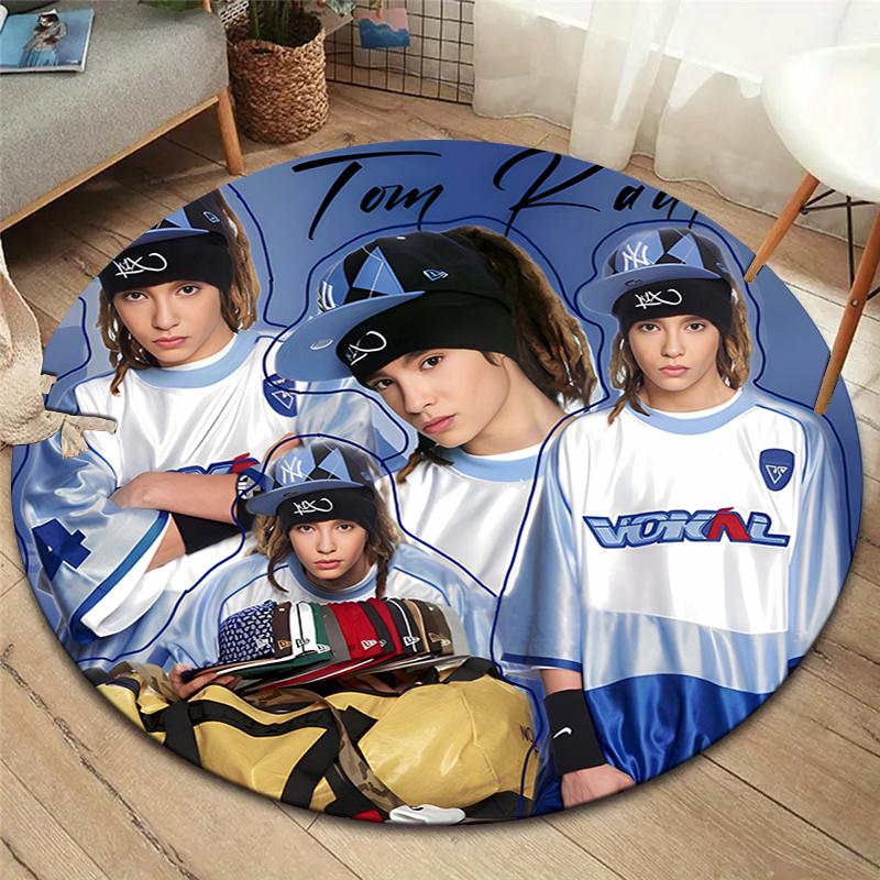 

Tokio hotel,Tom Kaulitz Round Area Rug,Carpet Rug for Living Room Bedroom Sofa Playroom Decor,Non-slip Floor Mat 120cmx120cm