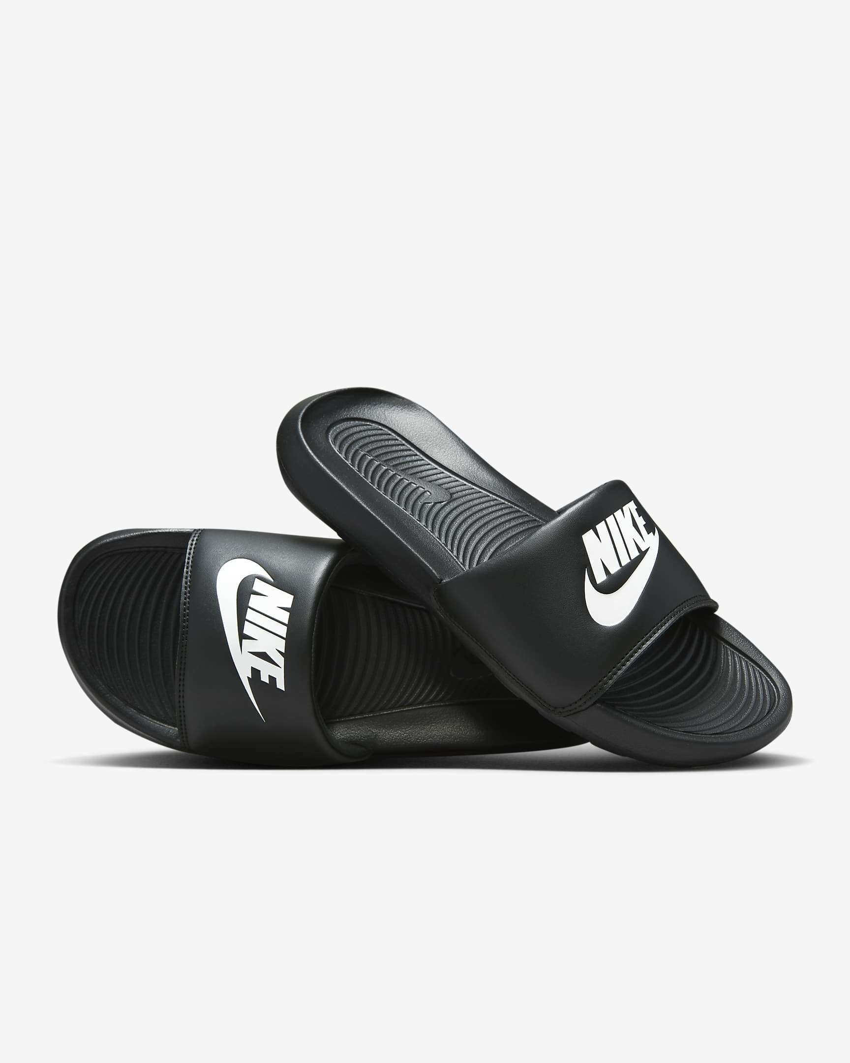 

Женские кроссовки Nike Victory One CN9677-005
