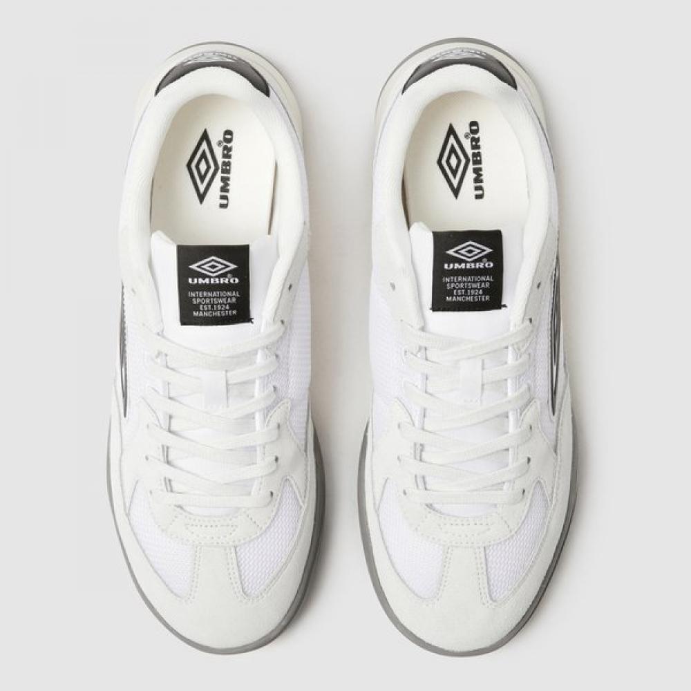 Umbro Unisex Grizzly Uq123ccu11wht