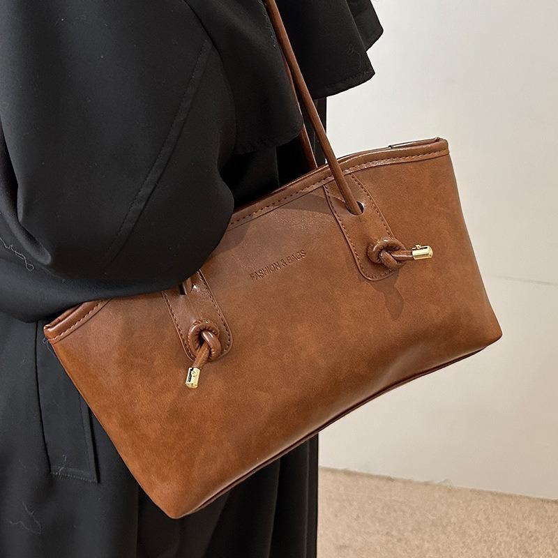 Bolsa de grande capacidade feminina outono e inverno nova moda bolsa de ombro para o trabalho design casual de nicho bolsa tote personalizada