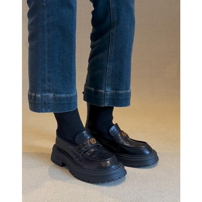 

Cowhide version~ Leather thick-bottomed camellia socks boots women s retro elastic boots thin boots Martin boots short boots 40