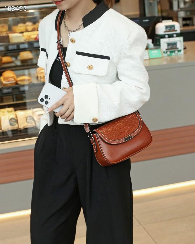 New 2026 Women's Handbag, Fashionable Small Handbag, Versatile Genuine Leather, Large Capacity Mother Bag, Crossbody Bag