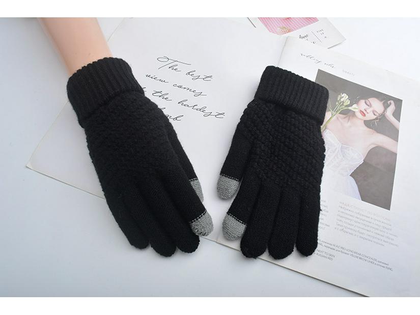 Korean-Style Touchscreen Gloves for Men & Women - Warm Velvet, Winter Cycling, Cute Wool Design, Five-Finger Fit, Ideal for Students