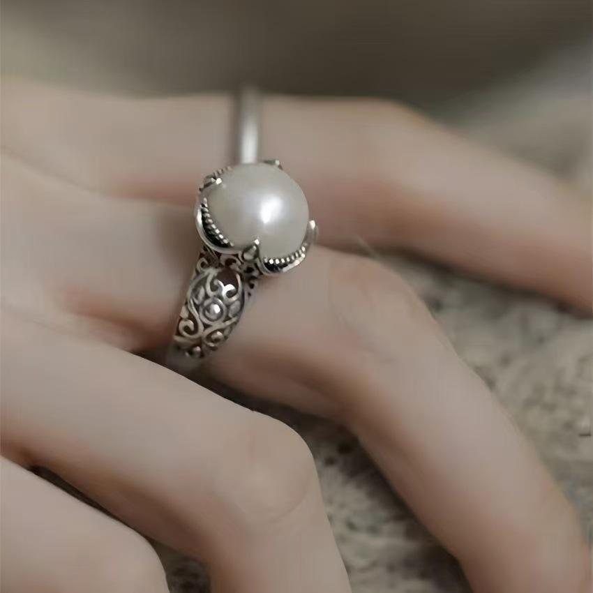 Open Adjustable High-End Retro Pearl Ring for Women