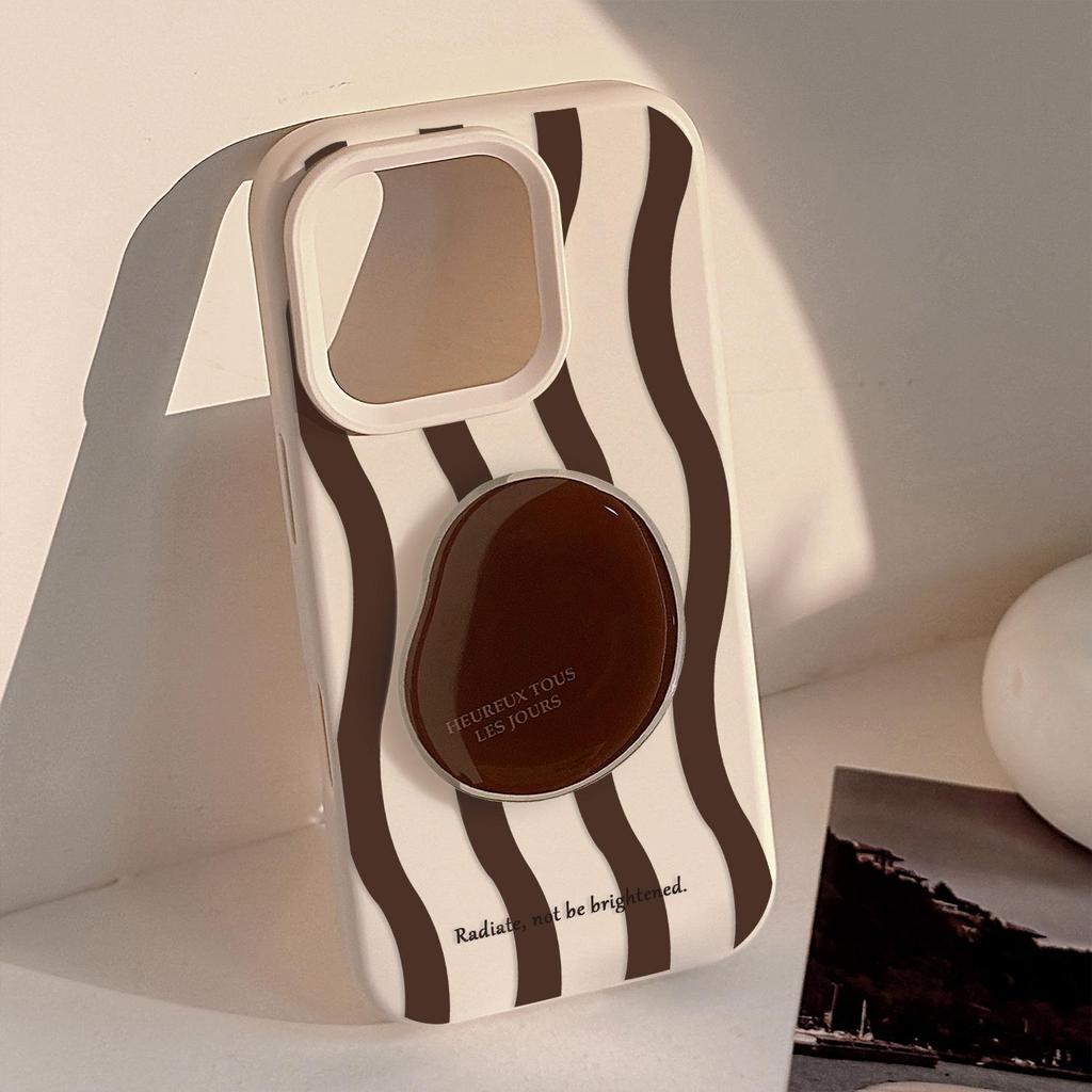 Personalized geometric smartphone case suitable for Apple smartphones