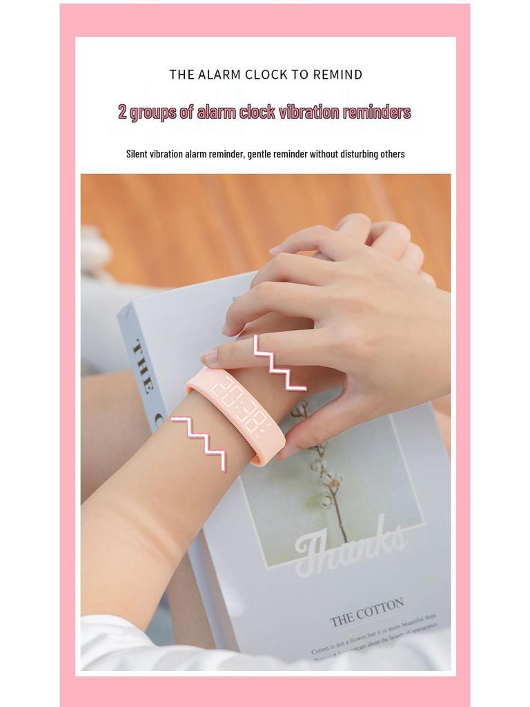 Smartwatch Sport for Girls: Pedometer, Vibration Alarm, Waterproof Multifunctional Bracelet