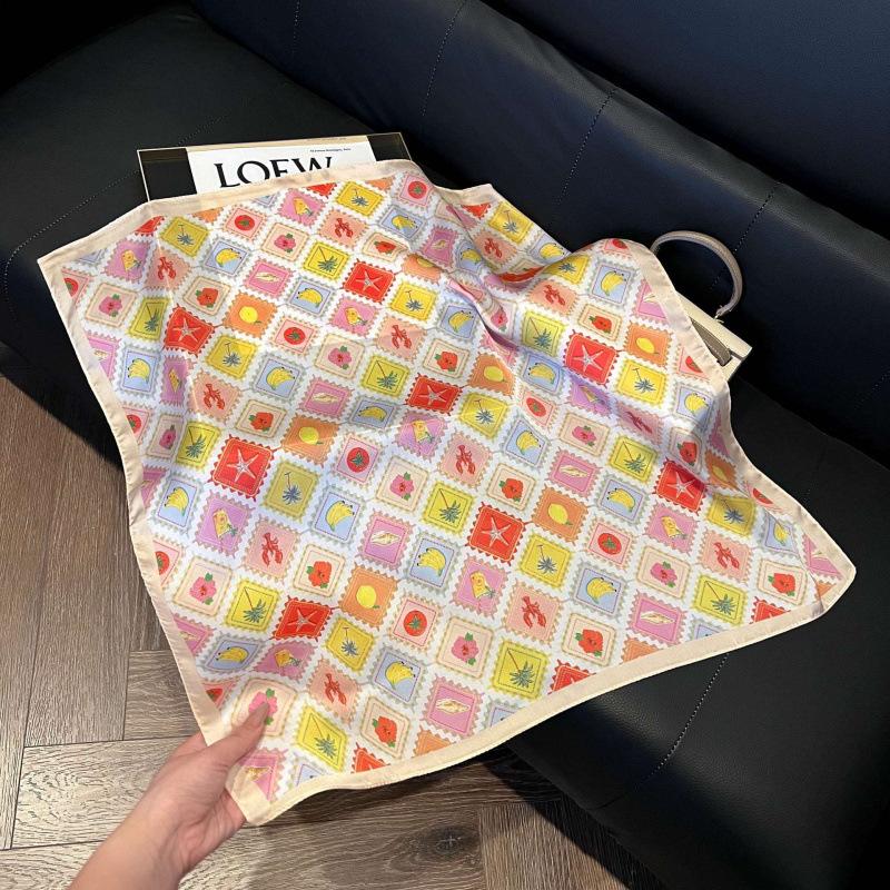 Fashion Black and White Printing Temperament Square Scarf Imitation Silk Korean Version Decorative Scarf Scarf Professional Decorative Shawl Silk Scar