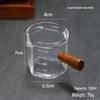 Farfurii – Vase pentru zahăr și frișcă