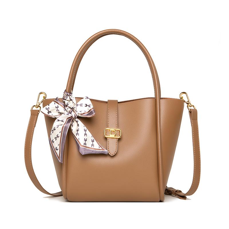 Leather Fashion Vegetable Basket Bag, Simple Portable Bucket Bag, Women'S High-End Shoulder Messenger Bag