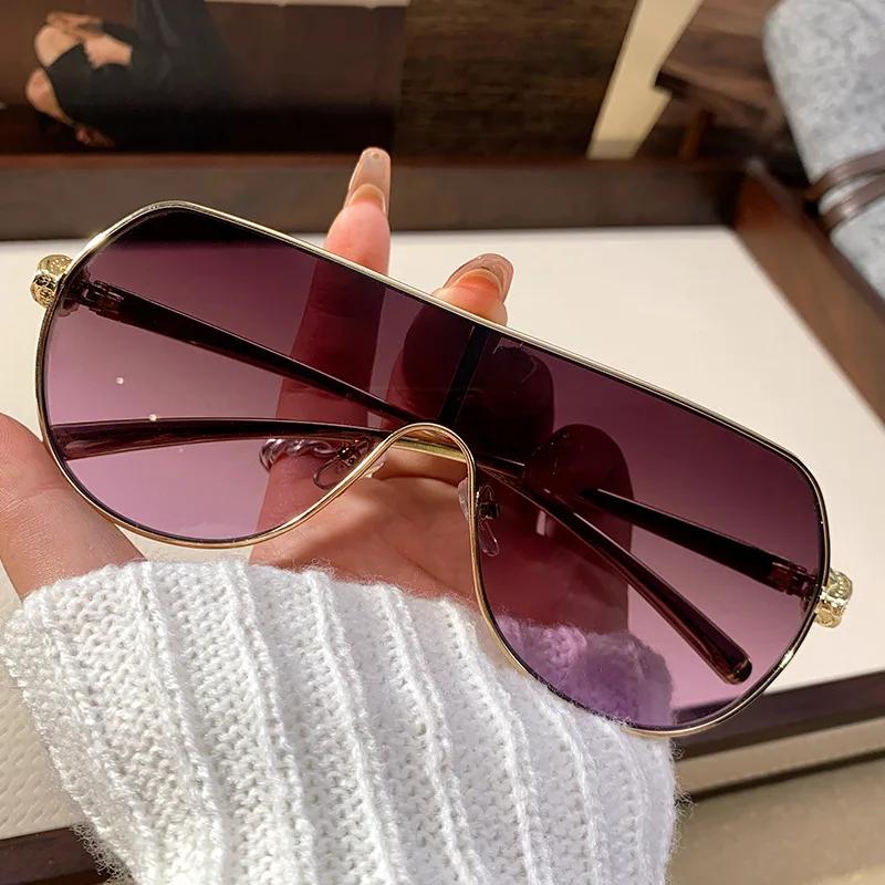 Fashion Oversized Metal Sunglasses Women New Unique One Piece Eyeglasses For Men Punk Glasses Trending Uv400 Eyewear