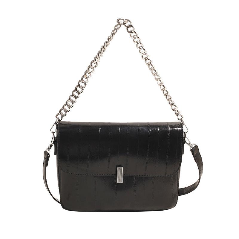 

Summer new mailman bag fashionable women s shoulder bag PU leather trend small square bag Han Fan fashion women s bag 26 7 20