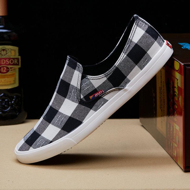 Mens Loafers Lattice Canvas Shoes for Men Slip-on Breathable Casual Shoes Flat Footwear Fashion Sneakers Men Designer Shoes 2024