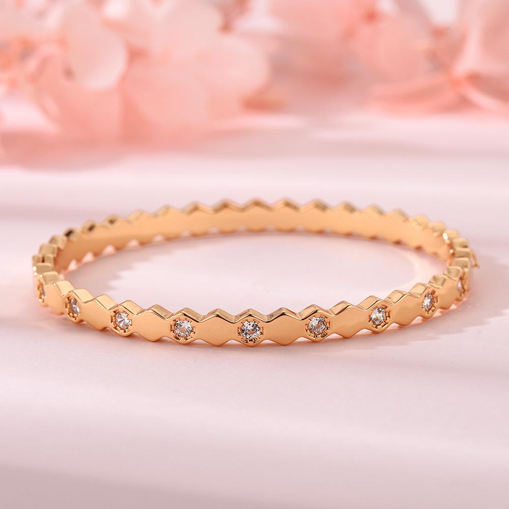 High-quality Honeycomb Bracelet for Women, Luxury Light Luxury Closed Bracelet, Hand Jewelry