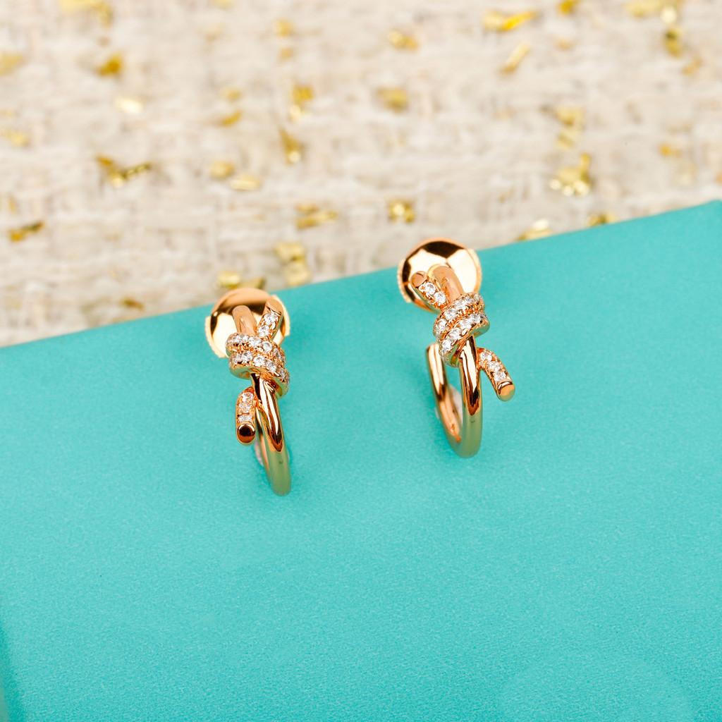 

Серьги «Хворост», изысканная супер работа, полностью инкрустированы бриллиантами ручной закрепки, покрытие из серебра 925 пробы, толстое золотое покрытие, более длительное сохранение цвета розового золота