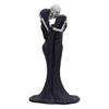 Gothic Romance Skelettpaar Kuss Skulptur Halloween-Themen Harze Heimdekorationen Perfekt zum Verschenken bei Hochzeiten