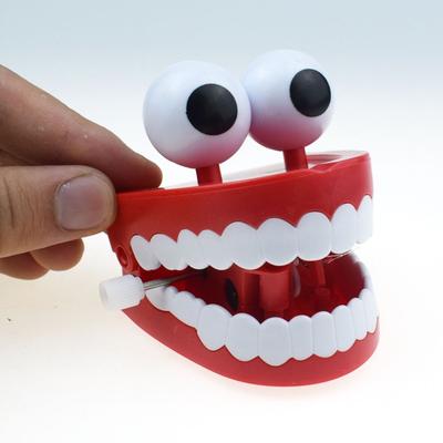 Clockwork Toy Creative Shape Big Eyes Jumping Denture Educational Mechanical Toy Halloween Prank Decoration Gift