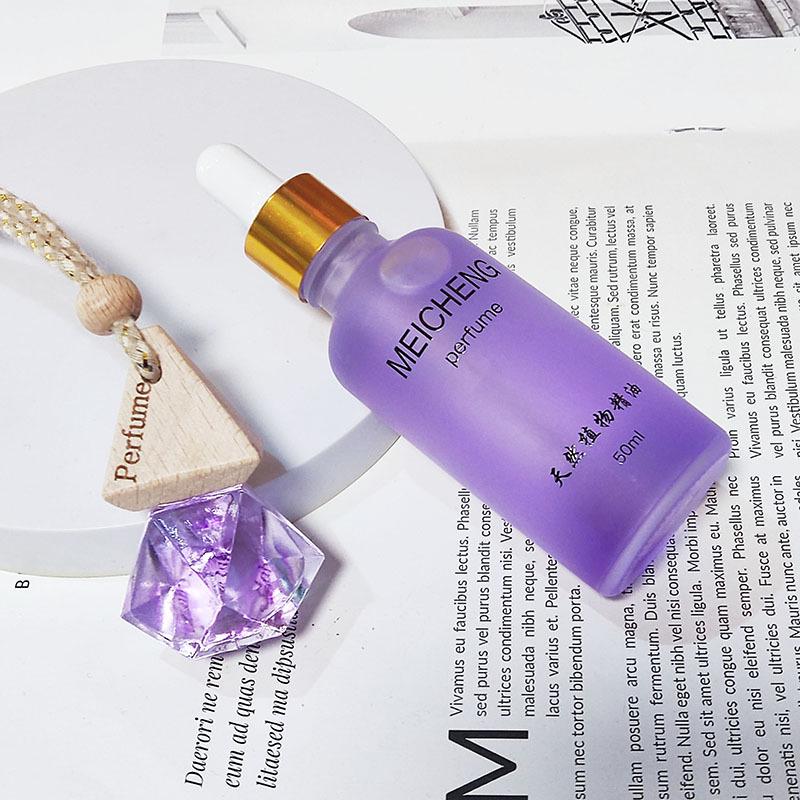 High-End Car Perfume Pendant: Essential Oil Hanging Diffuser for Men and Women Fragrance