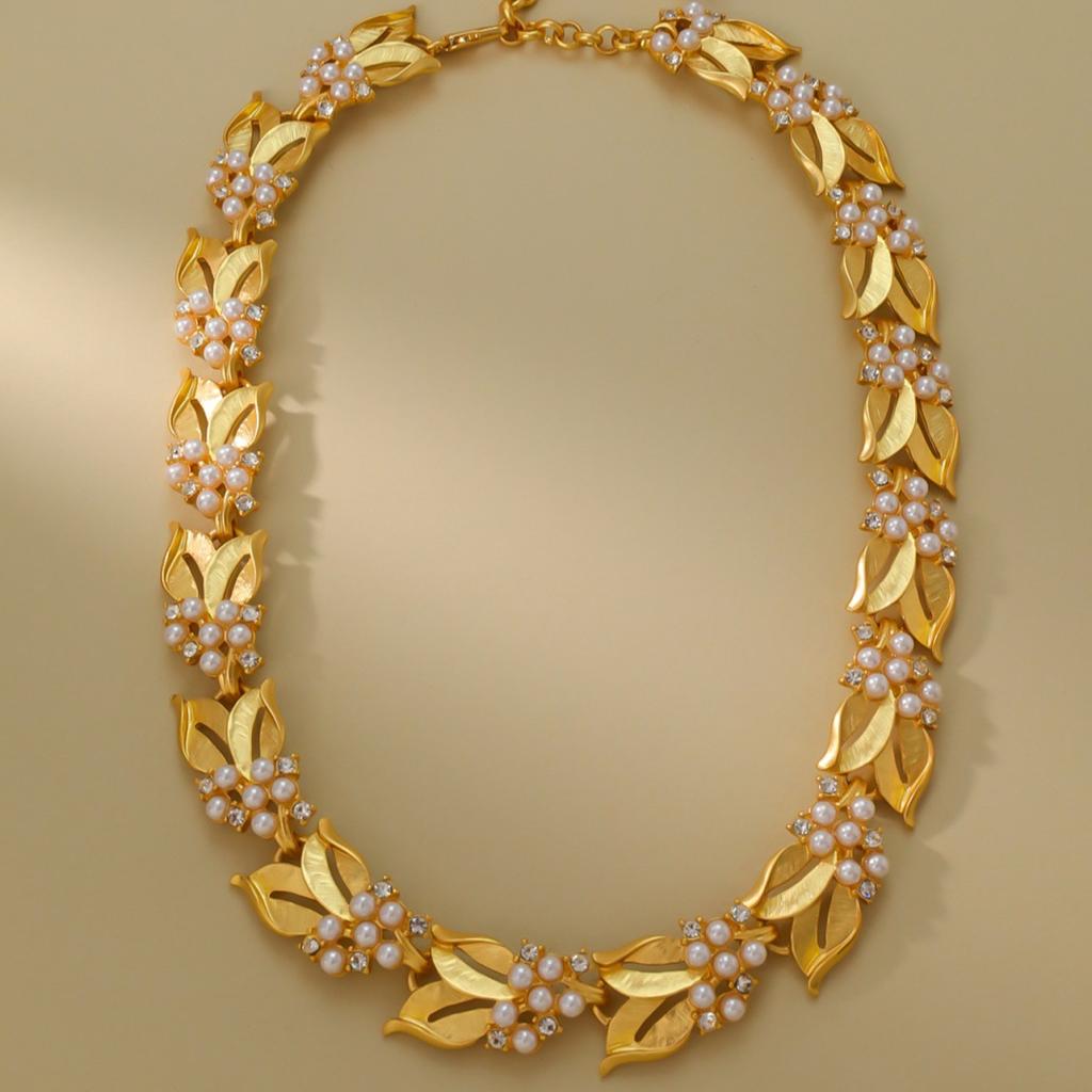 Fashion Personality Niche Explosive Bracelet Plated With 18K Gold Natural Obsidian Bead Necklace Women