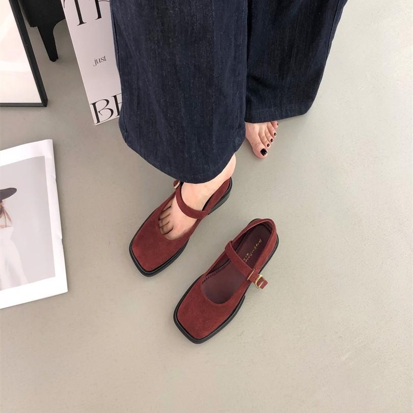 Retro Mary Jane Shoes Women's 2025 New French Temperament Elegant Velvet Square Head Shallow Mouth Thick Heel Evening Shoes
