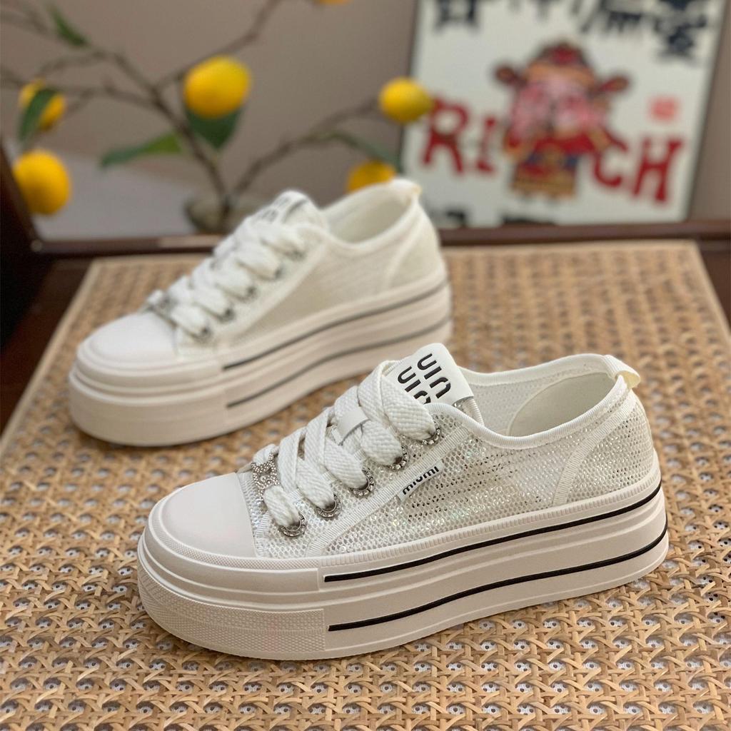 Mesh Breathable Little White Shoes Women's 2025 New Summer Super Fire Platform Canvas Shoes Niche Versatile Casual Board Shoes