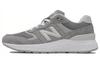Pantofi de mers Fresh Foam 880 V6 ' Gri Alb' Femei WW880CG6