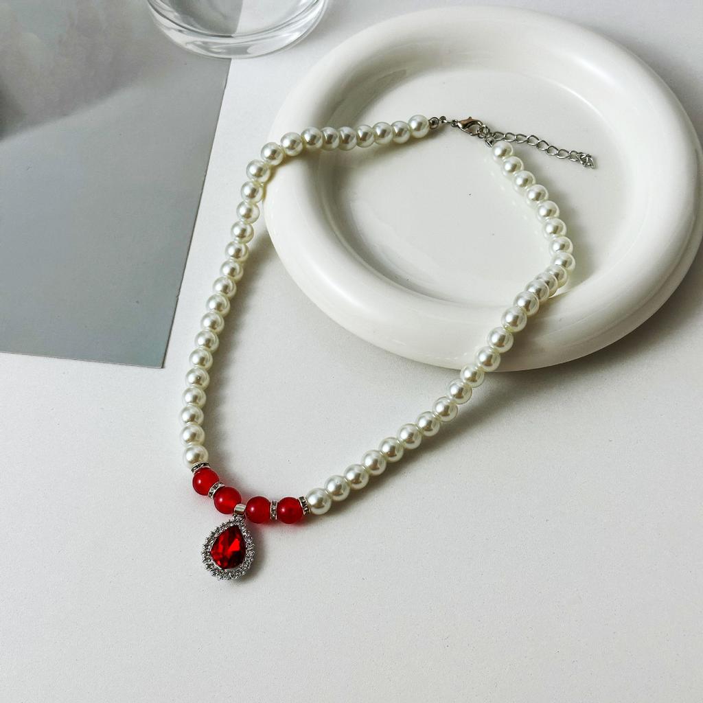 Imitation Pearl Necklace Bracelet Set Pearl Belt Pendant Necklace Three-piece Set for Mom Gift Pearl Set Gift