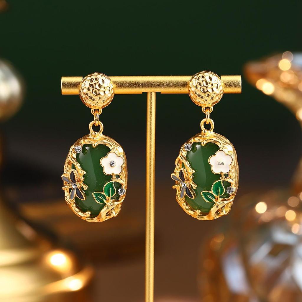 Seria obrazów Van Gogha Moneta: Kolczyki sztyfty z emalią i naturalną perłą w kształcie francuskiego kwiatka, srebro próby 925, kolekcja letnia.