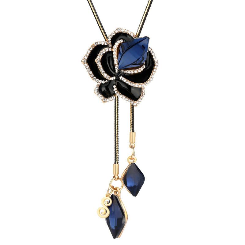 Exquisite New Blue Rose Floral Crystal Sweater Necklace Trendy Long Pendant Jewelry