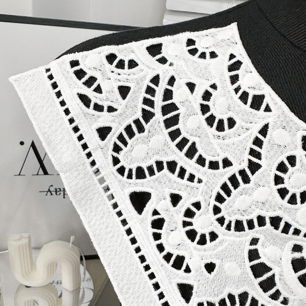 

Кружевной вышитый искусственный воротник, большая треугольная передняя панель, белый съемный воротник рубашки