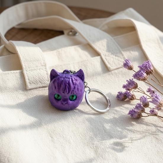Playful Cat Bag Decoration 3D Printed Head Keychain, Cute Kawaii Kitten Charm with Pearlescent Finish & Bright Green Eyes, Lightweight Animal Pendant
