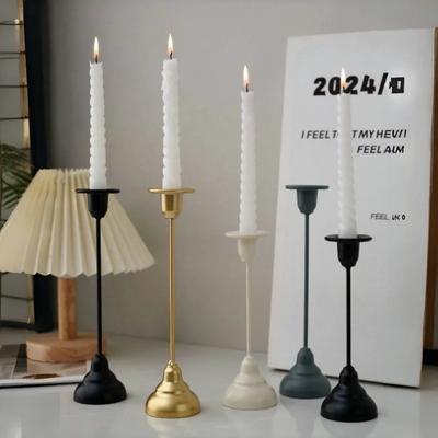 European Metal Candlestick Vintage Iron Candle Ornament Arts and Crafts Ornaments Gold Black Candle Holder Home Table Decoration