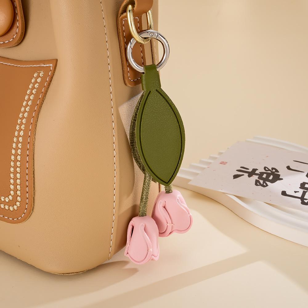 Faux Leather Tulip Bag Charm Double Flower Leaf Minimalist Floral Pendant Accessory for Women Gift Accessory Bag Charm
